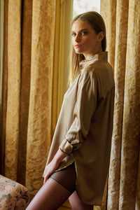 The Aviva Popover Silk Shirt - Cinnamon