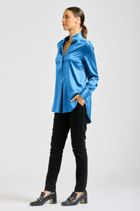 The Aviva Popover Shirt - Azure Blue