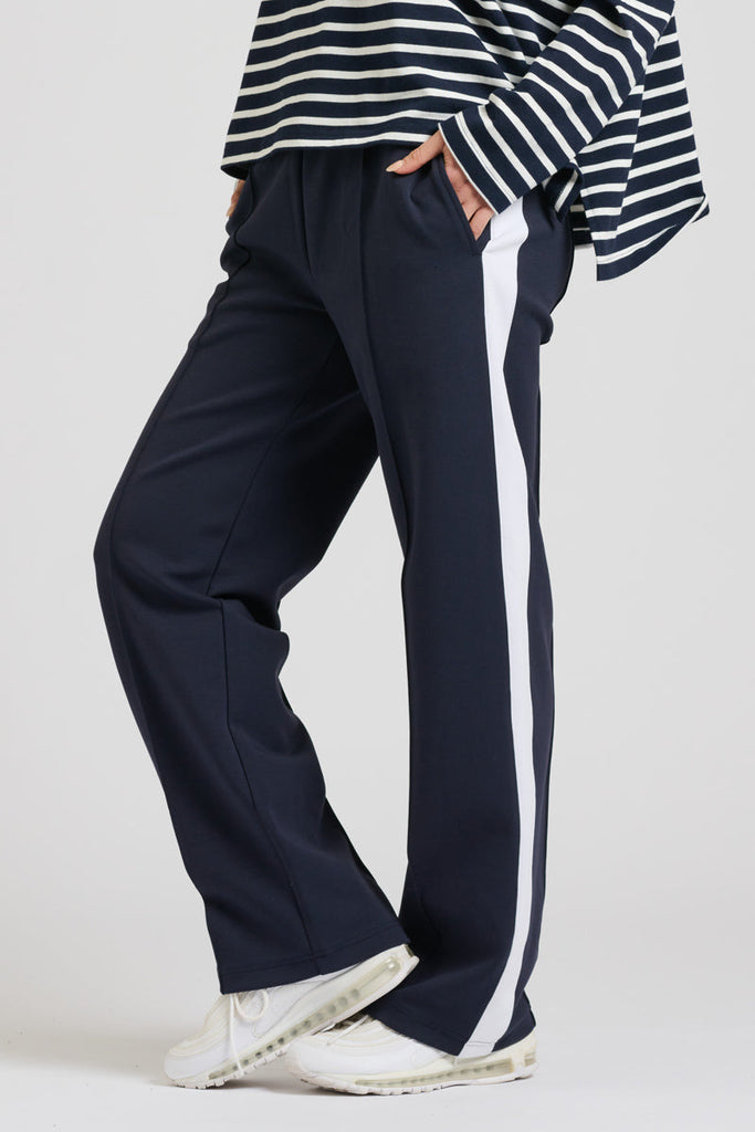 EST 1971 Scuba Track Pant - French Navy & Ivory