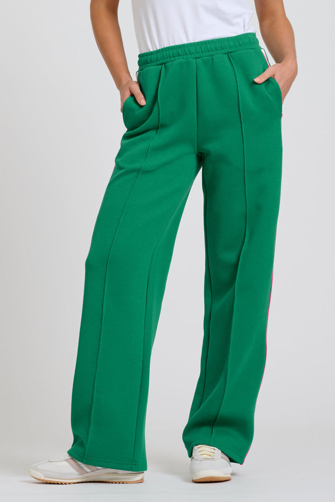 EST Scuba Trackpant - Green / Pink Stripe