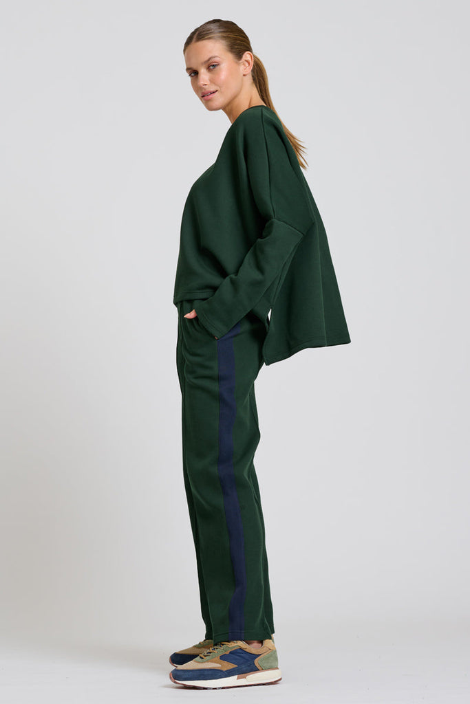EST Scuba Trackpant - Racing Green With Navy Stripe