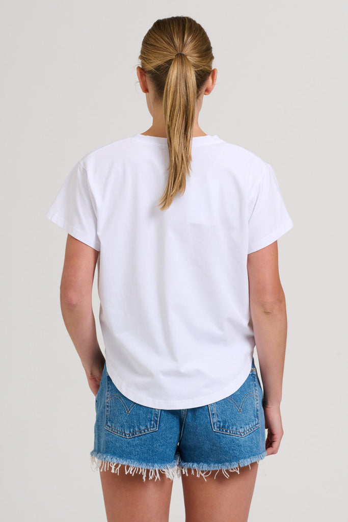 EST The V-neck Applique Dove T-shirt - White/Pink