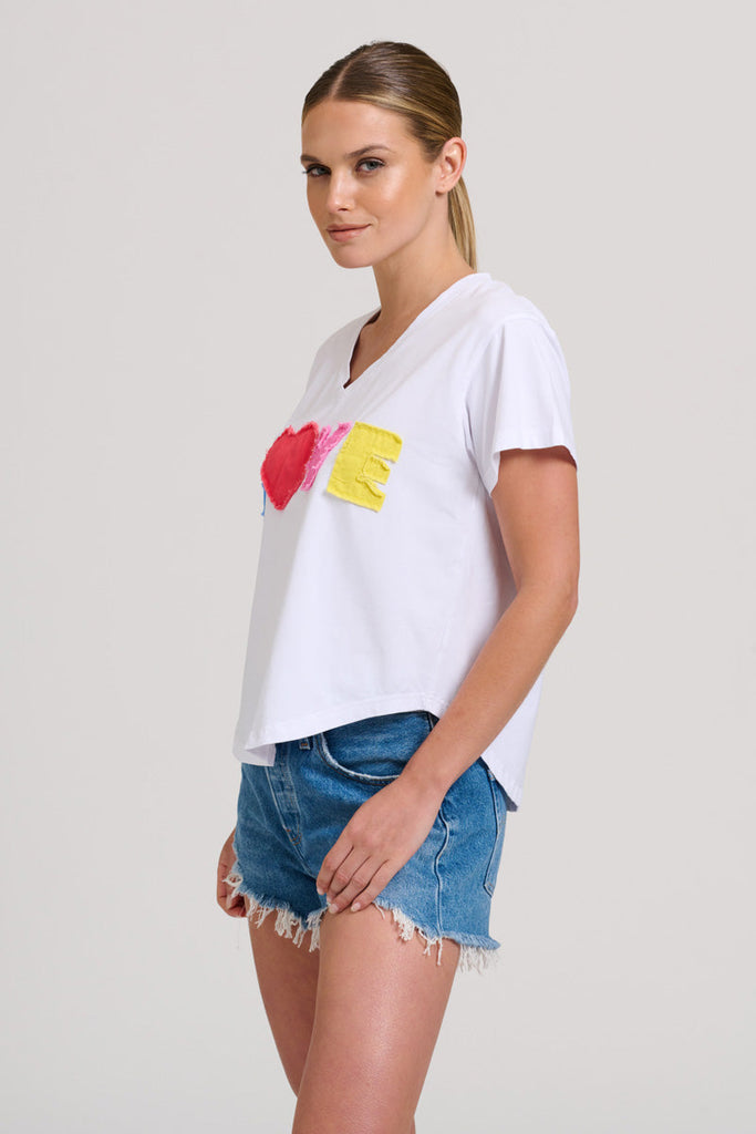 EST The V-neck Applique Love T-shirt - White/Multi