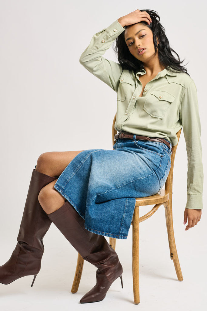 The Lady Rancher Classic Shirt - Olive