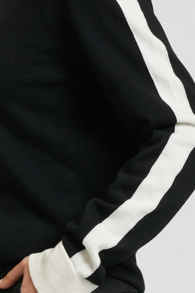 The Highlands Sweater - Black / Club White Trim